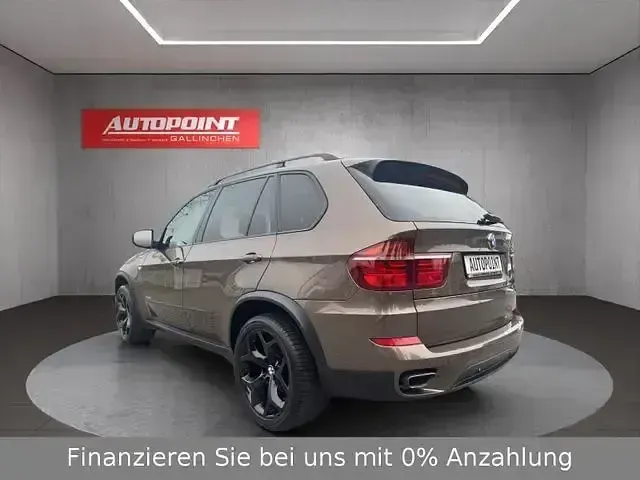 Gebraucht BMW X5 Sport Line 408 PS (300 kW) 2012 Sparkling bronze metallic SUV