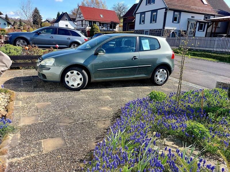 Gebraucht VW Golf IV Trendline 102 PS (75 kW) 2004 Grün Limousine