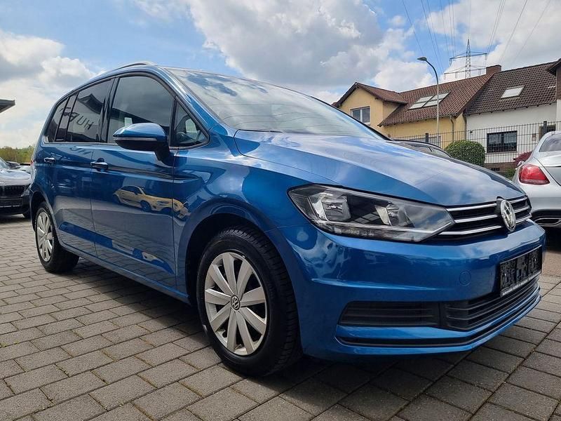 Gebraucht VW Touran 150 PS (110 kW) 2017 Blau Van / Kleinbus
