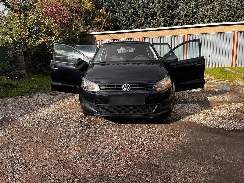 Schwarz Gebraucht 2009 VW Polo Kleinwagen | 5.000 € (Teuer) - Bild 1/4
