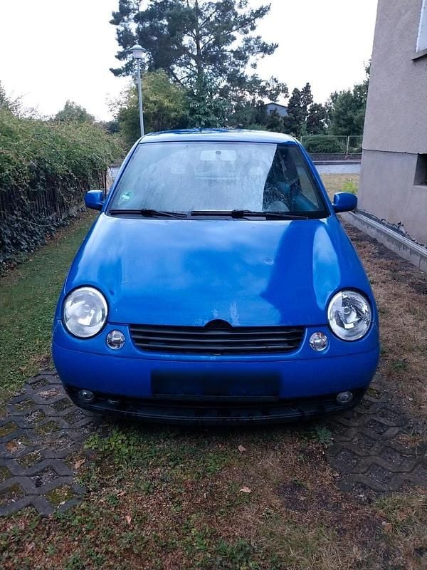 Blau Gebraucht 2002 VW Lupo Kleinwagen | 700 € - Bild 1/4