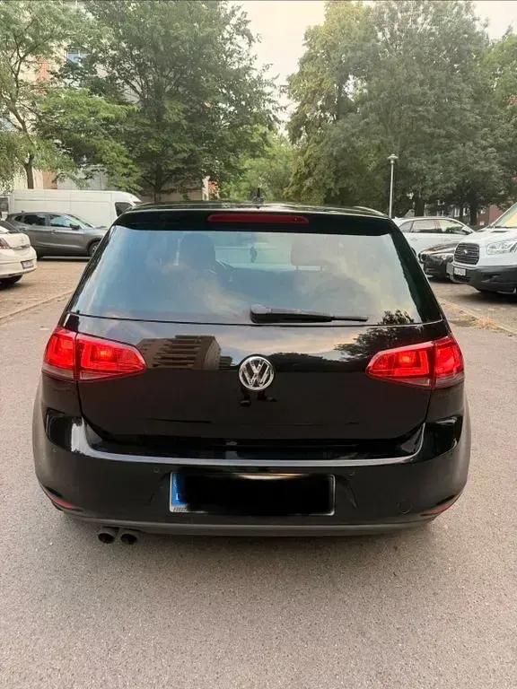 Gebraucht VW Golf VII Highline 140 PS (102 kW) 2013 Schwarz Limousine