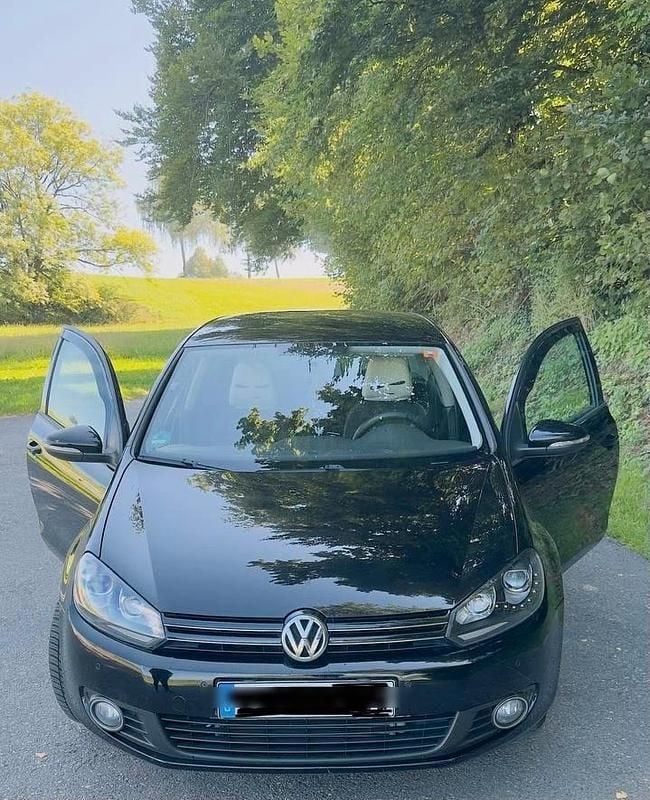 Schwarz Gebraucht 2009 VW Golf VI Coupé | 3.500 € (Fairer Preis) - Bild 1/4