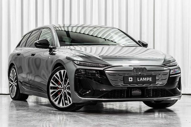 Grau Gebraucht 2025 Audi A6 e-tron S-Line Kombi | 79.990 € (Fairer Preis) - Bild 1/4