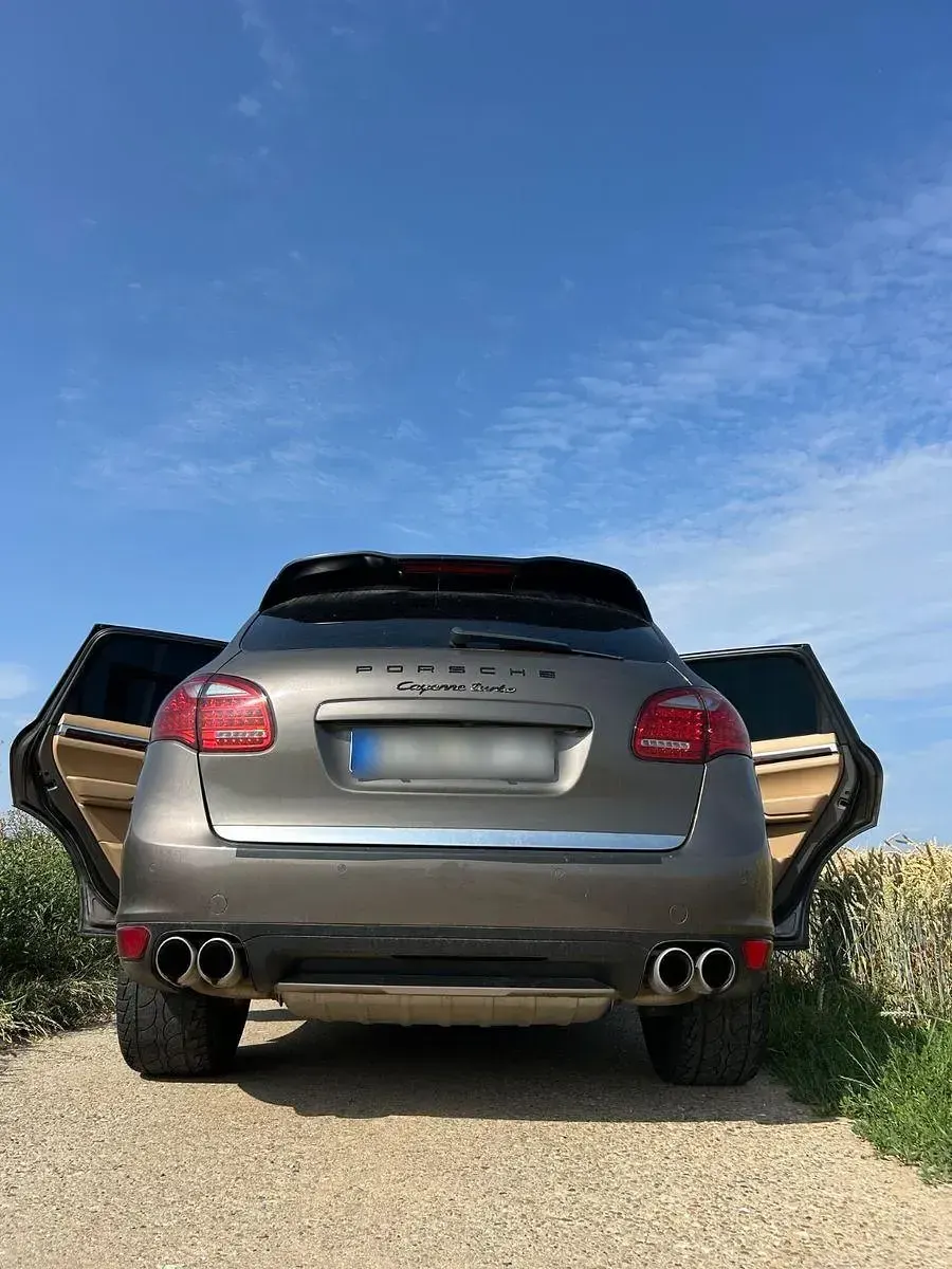 Gebraucht Porsche Cayenne Turbo 500 PS (367 kW) 2010 Braun SUV