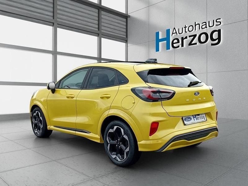 Używany Ford Puma Gen-E Premium 122 kW (167 KM) 2025 Żółty SUV