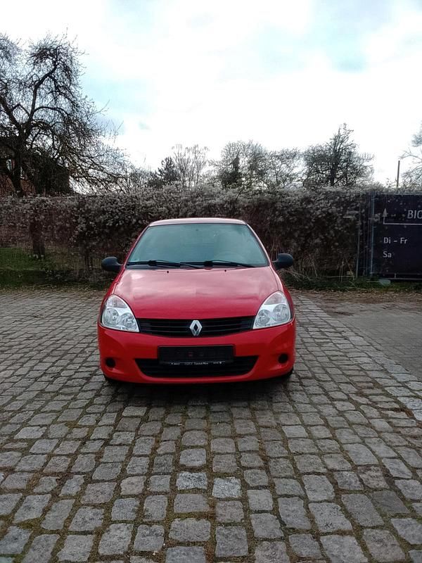 Gebraucht Renault Clio IV 75 PS (55 kW) 2012 Kleinwagen