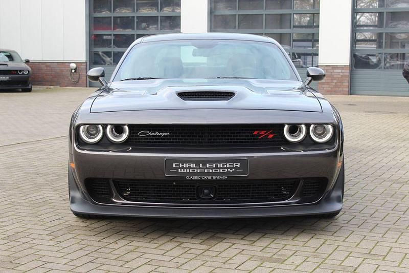 Neu Dodge Challenger 492 PS (361 kW) 2025 Grau Coupé