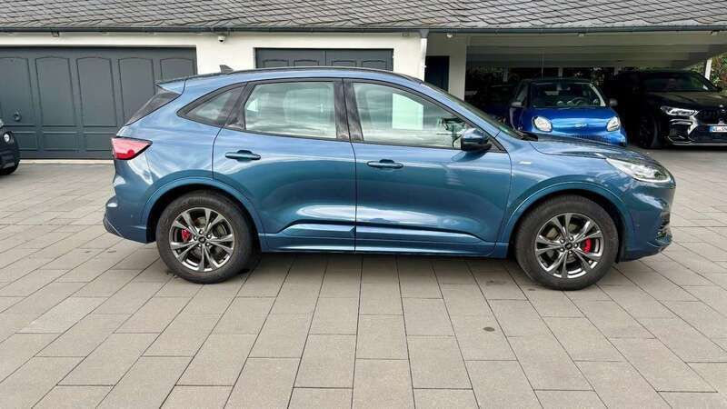 Blau Gebraucht 2019 Ford Kuga ST-Line SUV | 14.850 € (Fairer Preis) - Bild 1/4