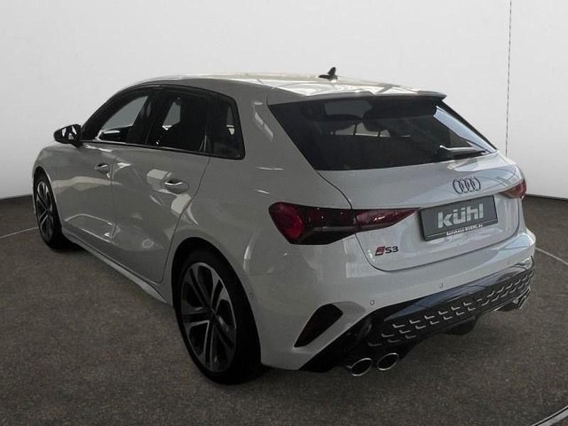 Gebraucht Audi S3 333 PS (244 kW) 2024 Limousine