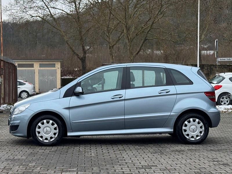 Gebraucht Mercedes B150 95 PS (69 kW) 2008 Blau Van / Kleinbus