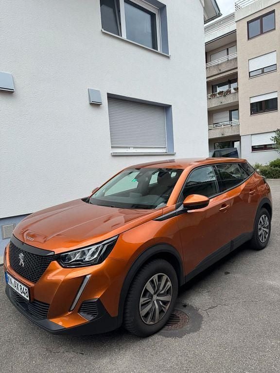 Orange Gebraucht 2020 Peugeot 2008 Active SUV | 12.700 € (Fairer Preis) - Bild 1/4