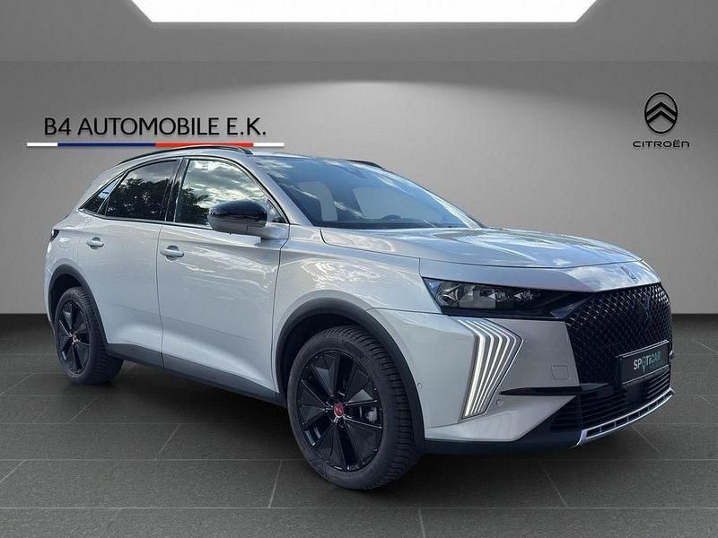 Gebraucht DS Automobiles DS7 Crossback Performance Line Plus 131 PS (96 kW) 2023 Kristallgrau SUV