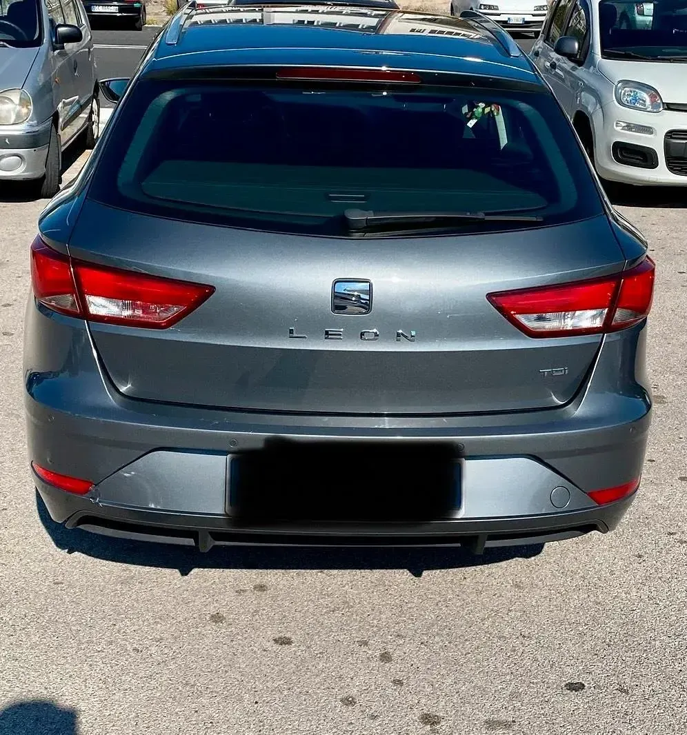 Gebraucht Seat Leon 120 PS (88 kW) 2017 Grau Kombi