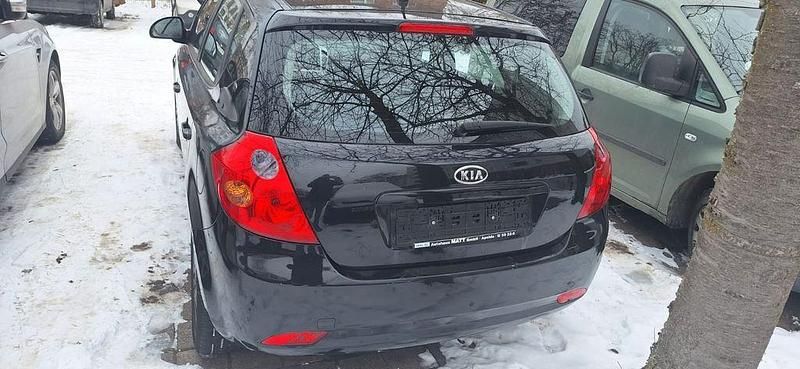 Gebraucht Kia Ceed EX 126 PS (92 kW) 2007 Schwarz Kleinwagen