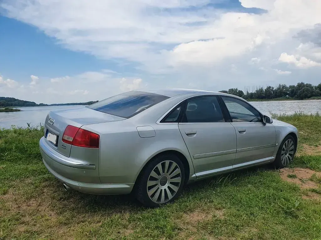 Gebraucht Audi A8 Ambiente 334 PS (245 kW) 2003 Grau Limousine