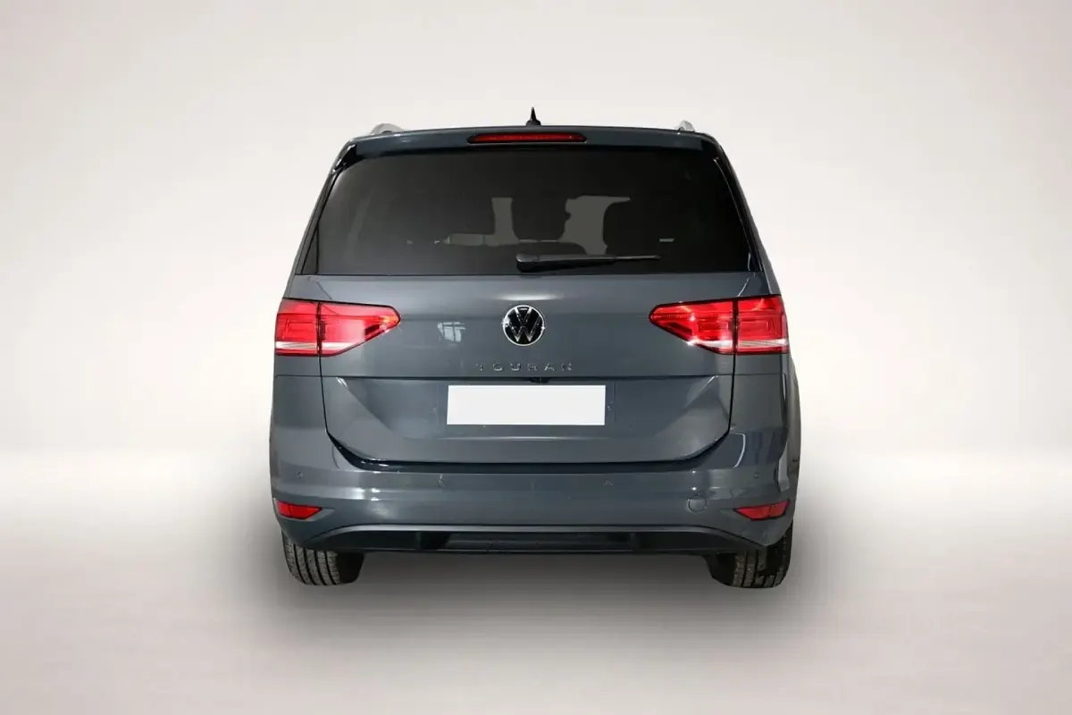 Gebraucht VW Touran Goal 150 PS (110 kW) 2025 Grau Van / Kleinbus