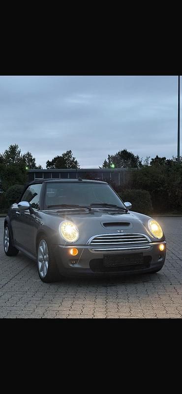 Grau Gebraucht 2008 Mini Cooper S Cabriolet Cabrio | 7.950 € (Fairer Preis) - Bild 1/4