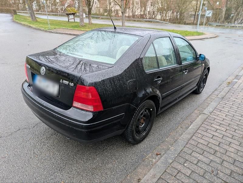 Gebraucht VW Bora 101 PS (74 kW) 1999 Schwarz Limousine