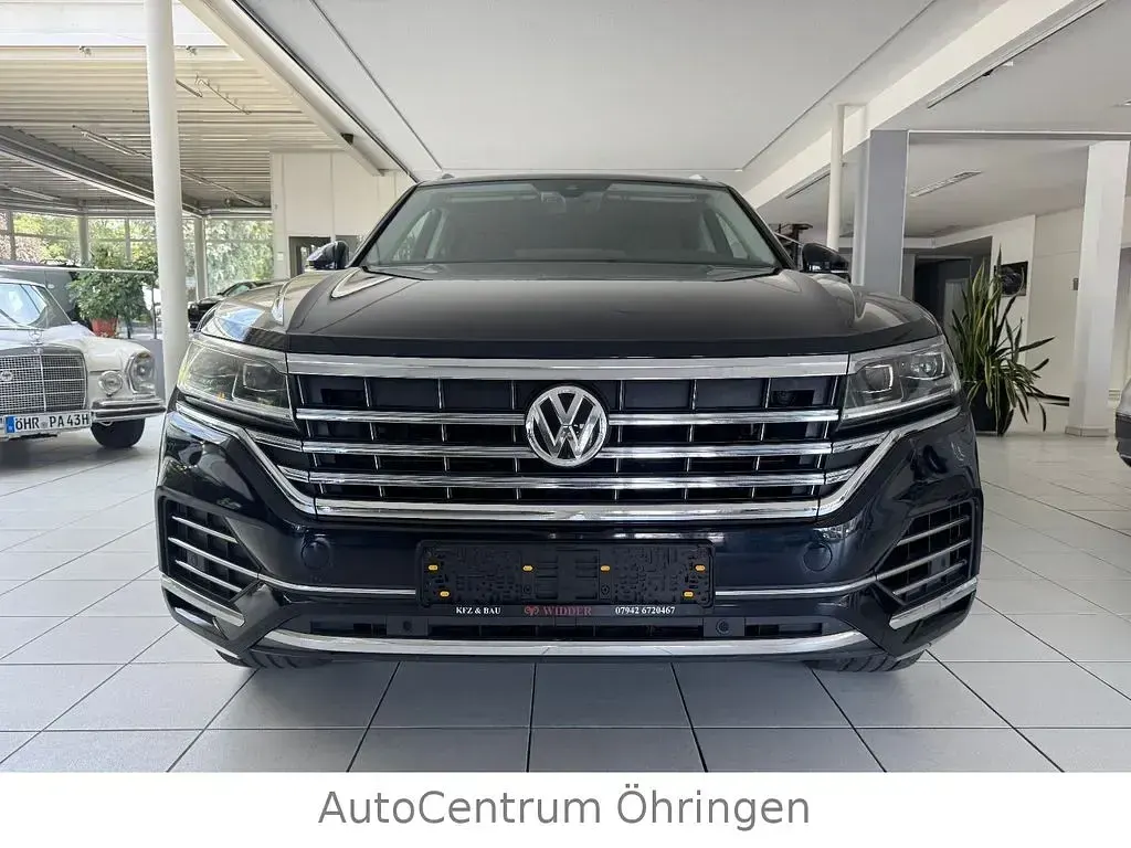 Gebraucht VW Touareg Elegance 286 PS (210 kW) 2019 Blau SUV