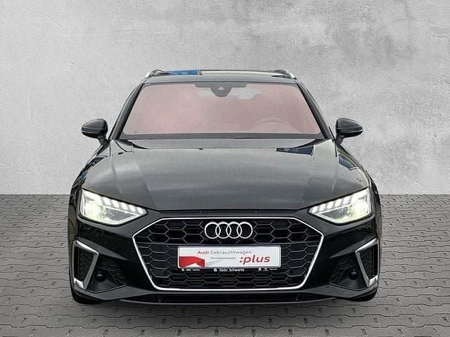 Gebraucht Audi A4 S-Line 150 PS (110 kW) 2024 Mythosschwarz metallic Kombi
