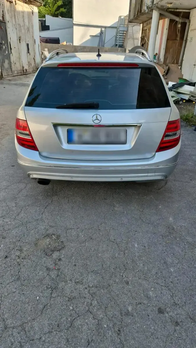 Gebraucht Mercedes C220 170 PS (125 kW) 2013 Silber Kombi