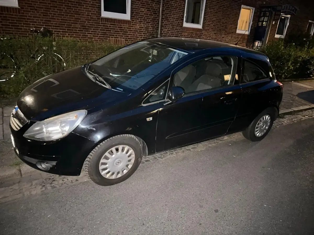Gebraucht Opel Corsa 90 PS (66 kW) 2006 Schwarz Kleinwagen