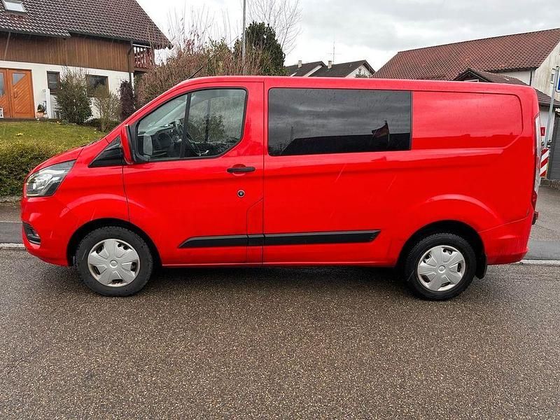Gebraucht Ford Transit Custom 131 PS (96 kW) 2019 Rot Kombi