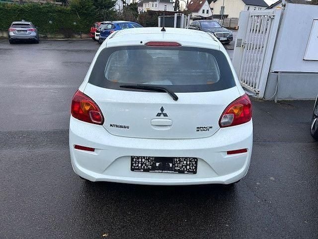 Second-hand Mitsubishi Space Star Edition 71 CP (52 kW) 2019 Alb Berlinǎ