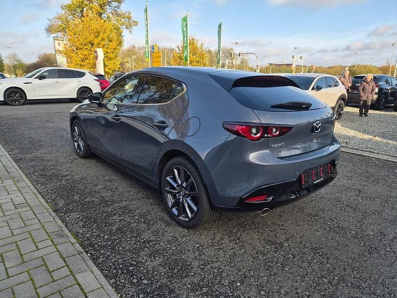 Neu Mazda 3 Exclusive-Line 140 PS (102 kW) 2025 Grau Limousine