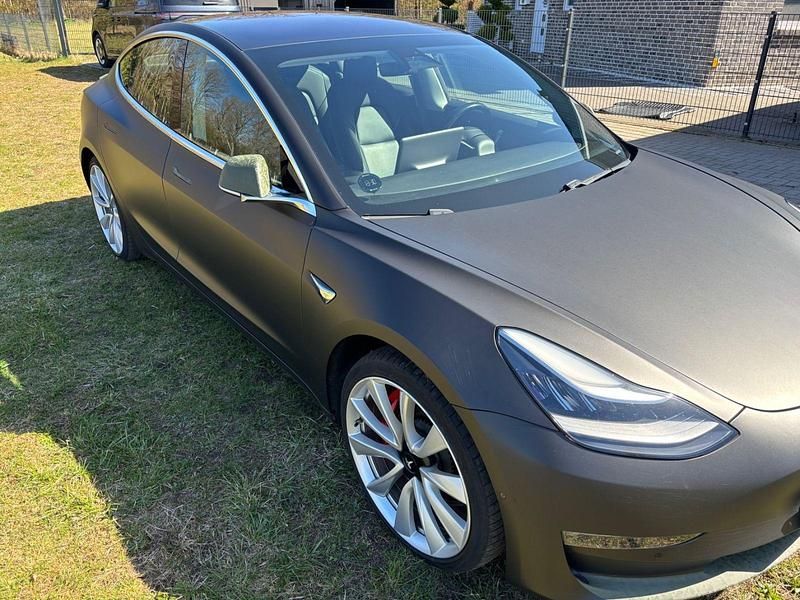 Second-hand Tesla Model 3 Performance 377 kW (513 CP) 2019 Gri Berlinǎ
