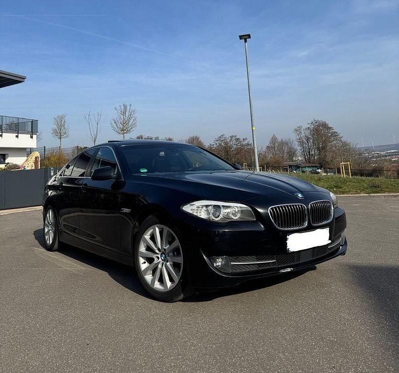 Gebraucht BMW 525 204 PS (150 kW) 2010 Schwarz Limousine