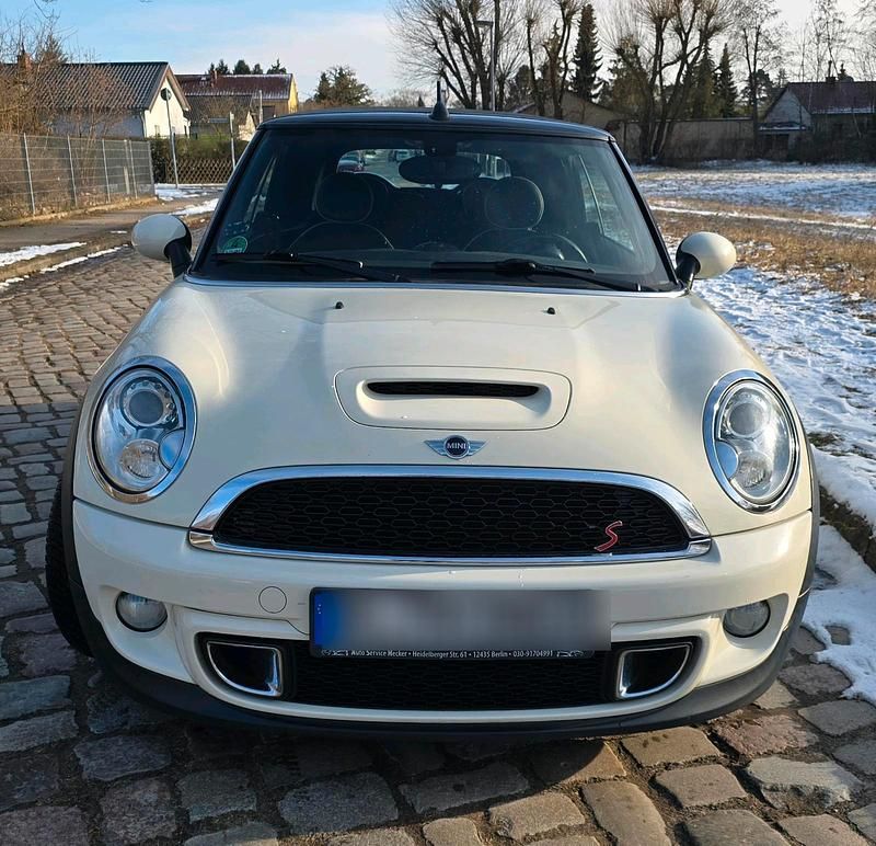 Gebraucht Mini Cooper S Cabriolet 183 PS (134 kW) 2011 Beige Cabrio