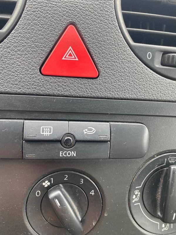 Gebraucht VW Caddy 102 PS (75 kW) 2005 Weiß Van / Kleinbus