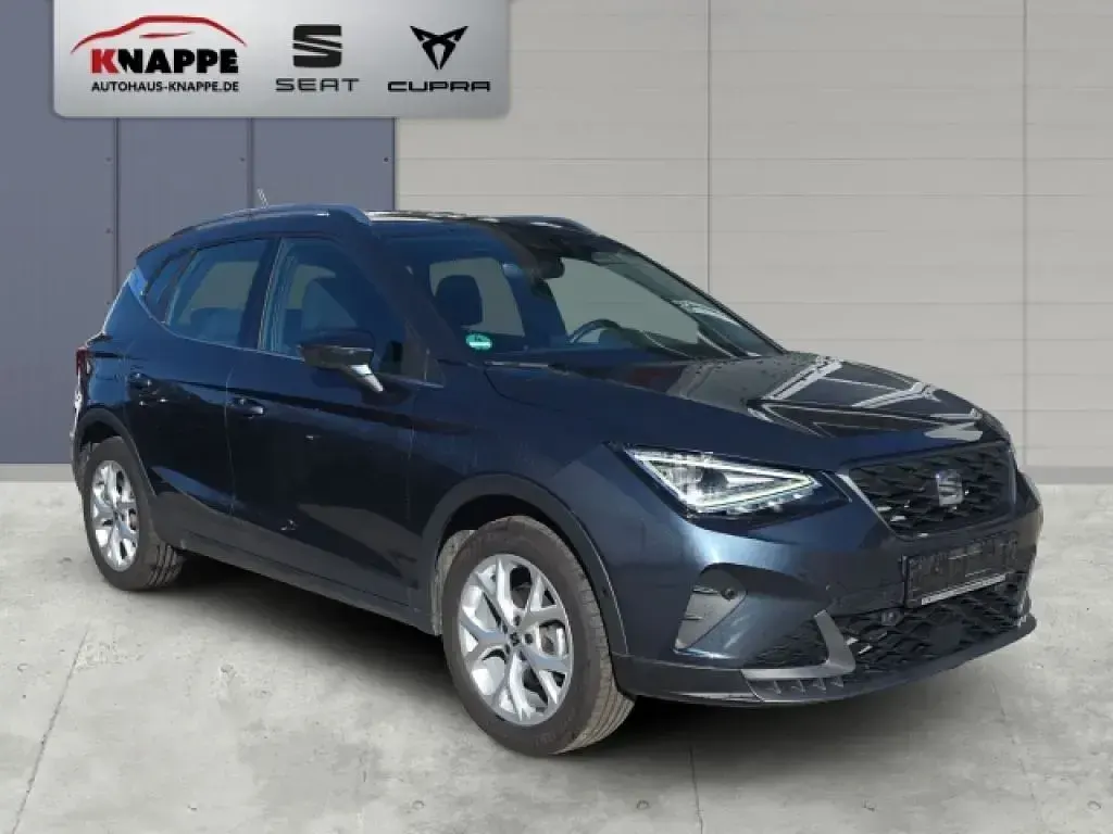 Gebraucht Seat Arona FR 150 PS (110 kW) 2024 Grau SUV
