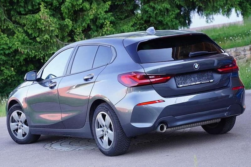 Gebraucht BMW 118 140 PS (102 kW) 2020 Mineralgrau Kleinwagen