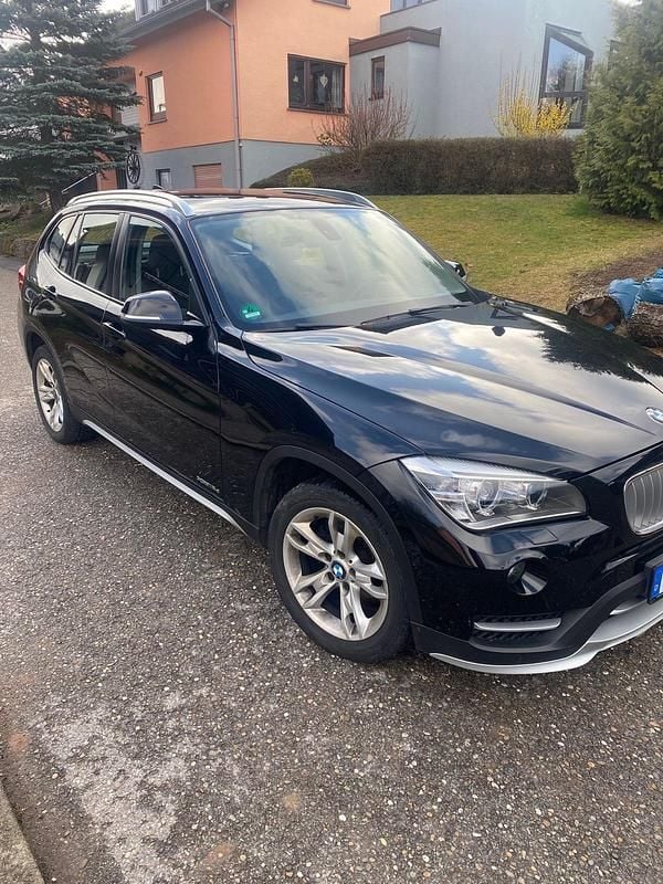 Gebraucht BMW X1 143 PS (105 kW) 2015 Schwarz SUV