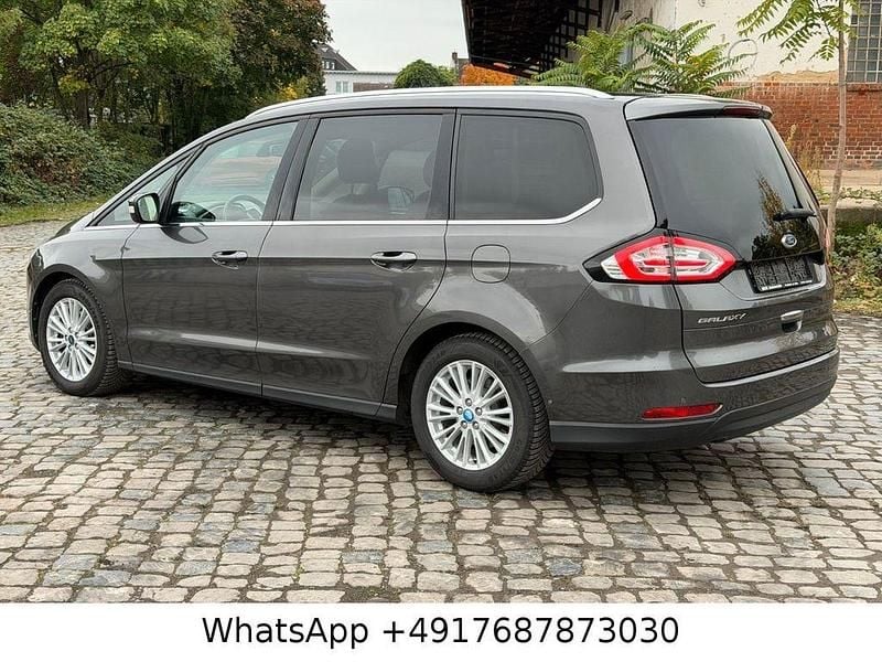 Gebraucht Ford Galaxy Titanium 150 PS (110 kW) 2015 Magnetic Van / Kleinbus