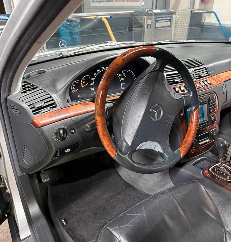 Gebraucht Mercedes S500 306 PS (225 kW) 1999 Silber Limousine