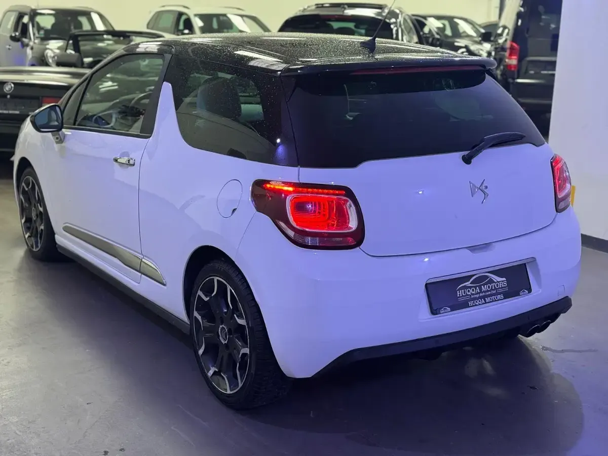 Gebraucht Citroën DS3 Sport Chic 156 PS (114 kW) 2014 Weiß Kleinwagen
