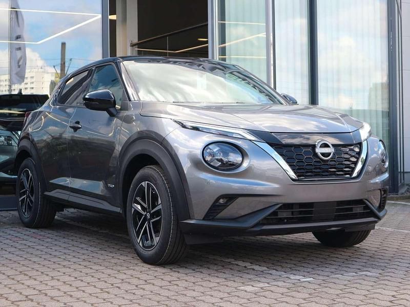 Neu Nissan Juke N-Connecta 143 PS (105 kW) 2025 Dark grey SUV