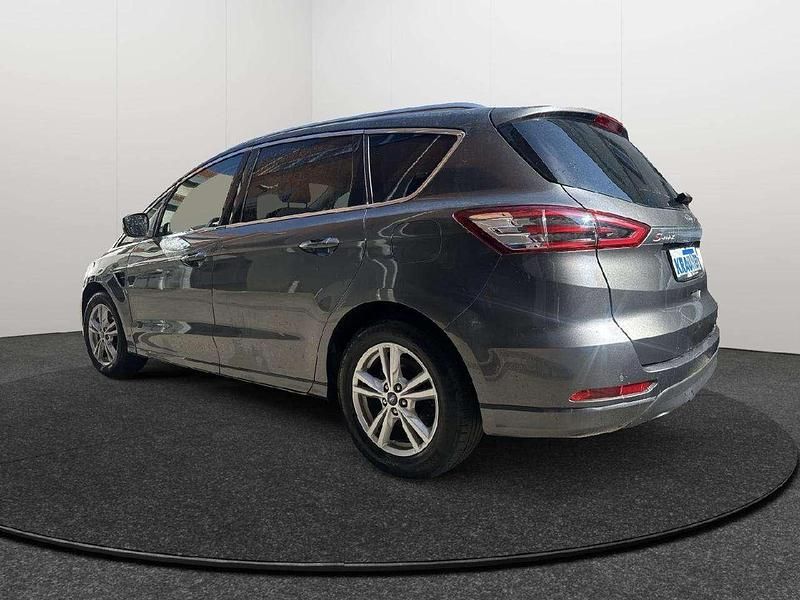 Gebraucht Ford S-MAX Titanium 190 PS (139 kW) 2022 Magneticgrau (metallic) Van / Kleinbus