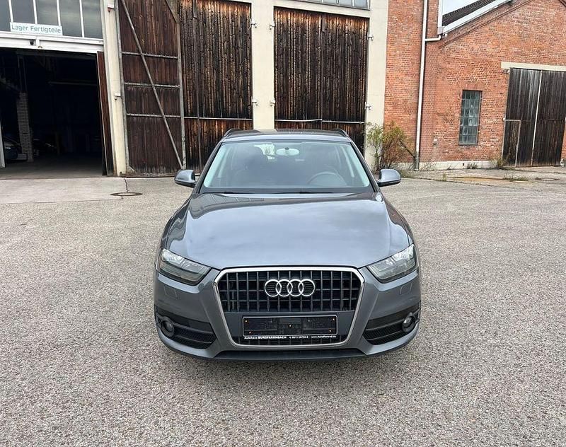 Usata Audi Q3 140 CV (102 kW) 2012 Grigio SUV