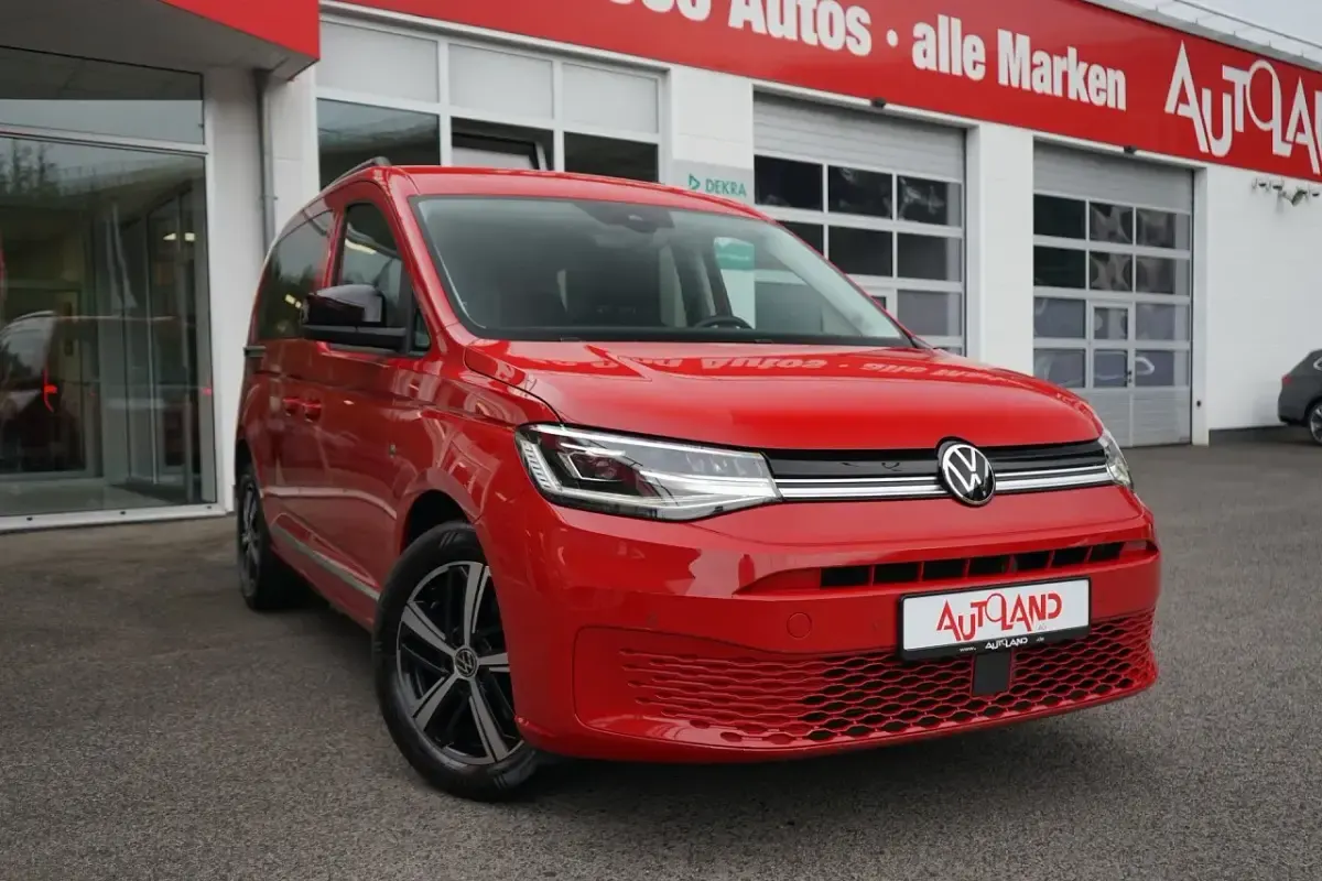 Gebraucht VW Caddy Comfortline 150 PS (110 kW) 2016 Violett Van / Kleinbus