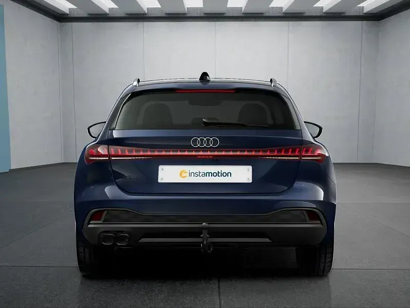 Gebraucht Audi A5 204 PS (150 kW) 2025 Blau Kombi