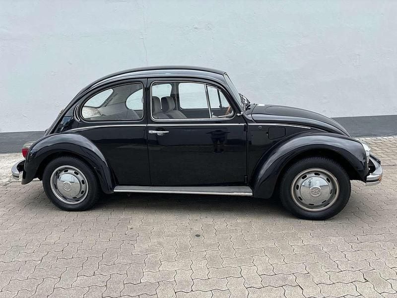 Schwarz Gebraucht 1983 VW Käfer Limousine | 6.750 € - Bild 1/4