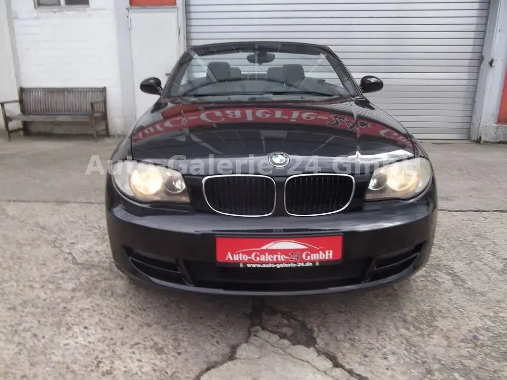 Gebraucht BMW 118 Cabriolet Sport Line 143 PS (105 kW) 2008 Schwarz Cabrio