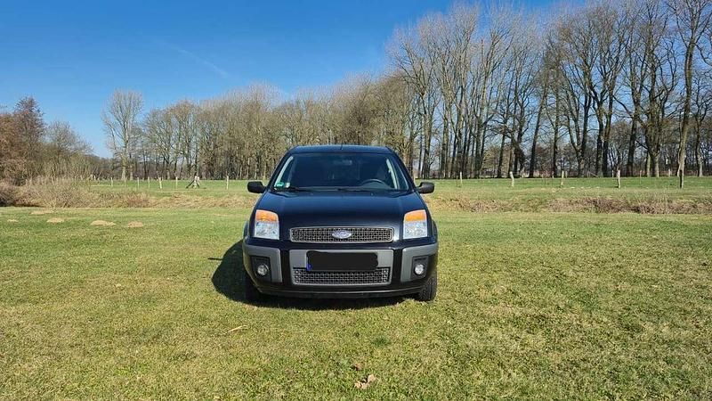 Gebraucht Ford Fusion Ambiente 75 PS (55 kW) 2005 Schwarz Kleinwagen