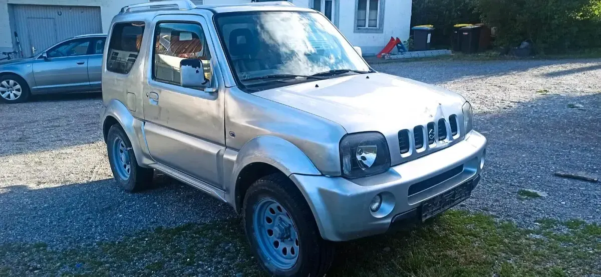 Gebraucht Suzuki Jimny 82 PS (60 kW) 2003 Silber SUV