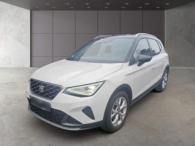 Gebraucht Seat Arona FR 150 PS (110 kW) 2024 Weiß SUV